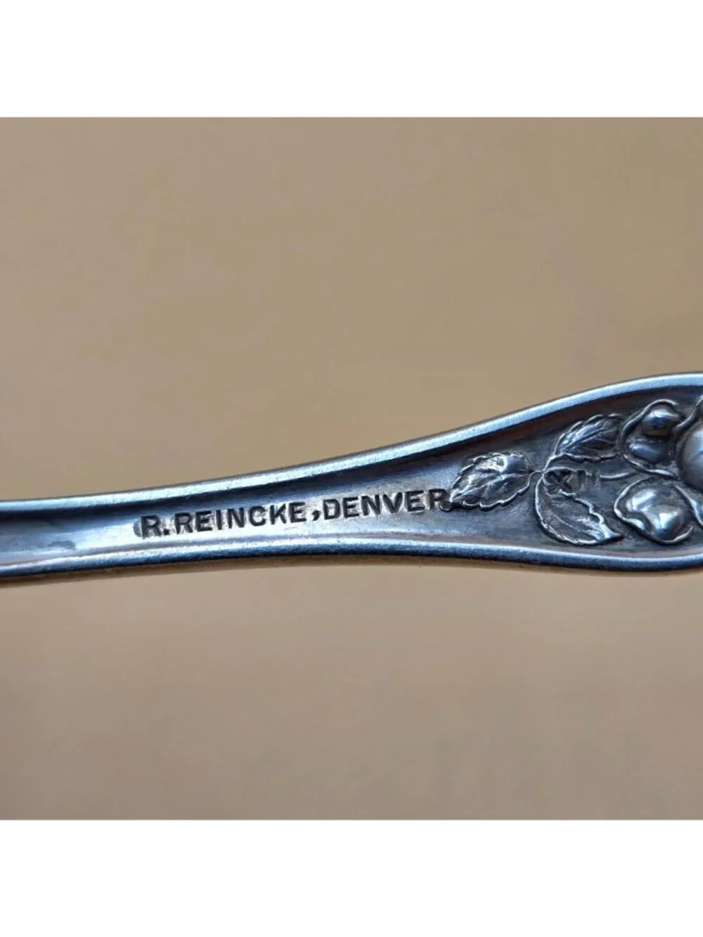 Holmes & Edwards American Beauty Rose Silverplate Berry Spoon Flatware
